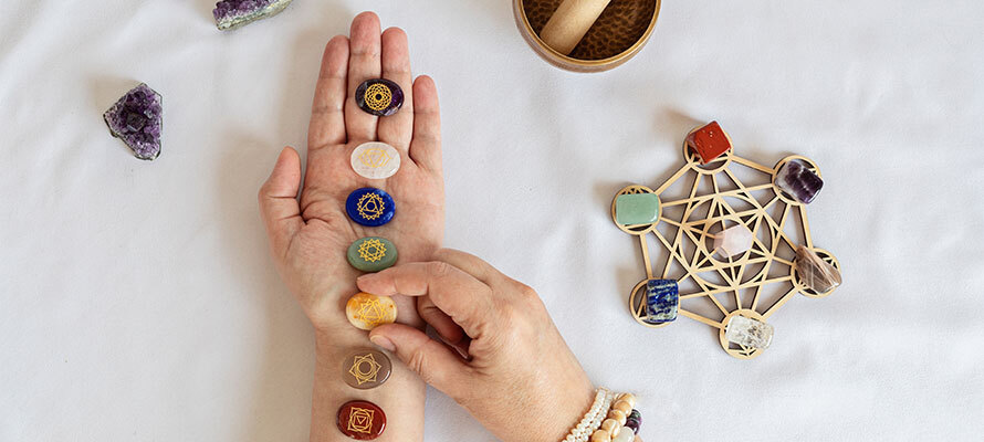 Healing Crystals for Wellness and Energy Balance – Crystal Guide
