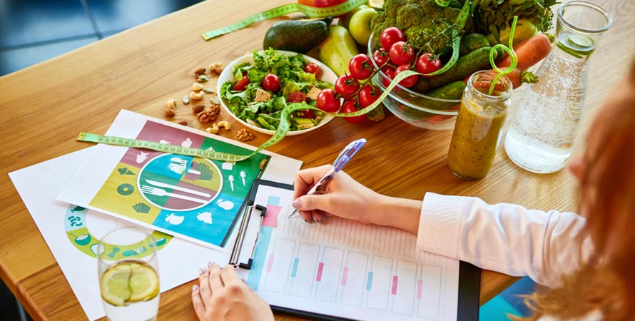 go to a dietician