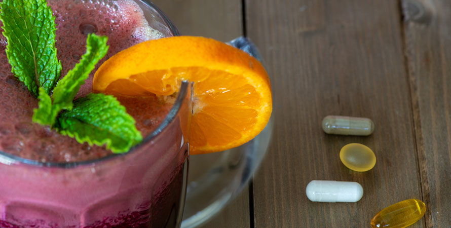 Supplementing with Juices and Smoothies